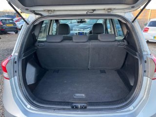 /photos/11777/20cd78f7-106a-4fa1-970c-648d951c8c82_i320x240.jpg