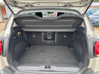 /photos/11777/73dce712-d28d-451b-9a2a-e12088fb12a2_i320x240.jpg